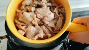 Tomato Velvety Pork Soup