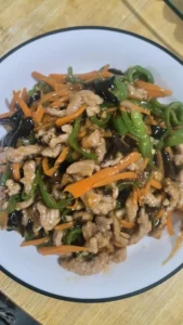 Home-style Yu Xiang Rou Si (Fish-Fragrant Shredded Pork)