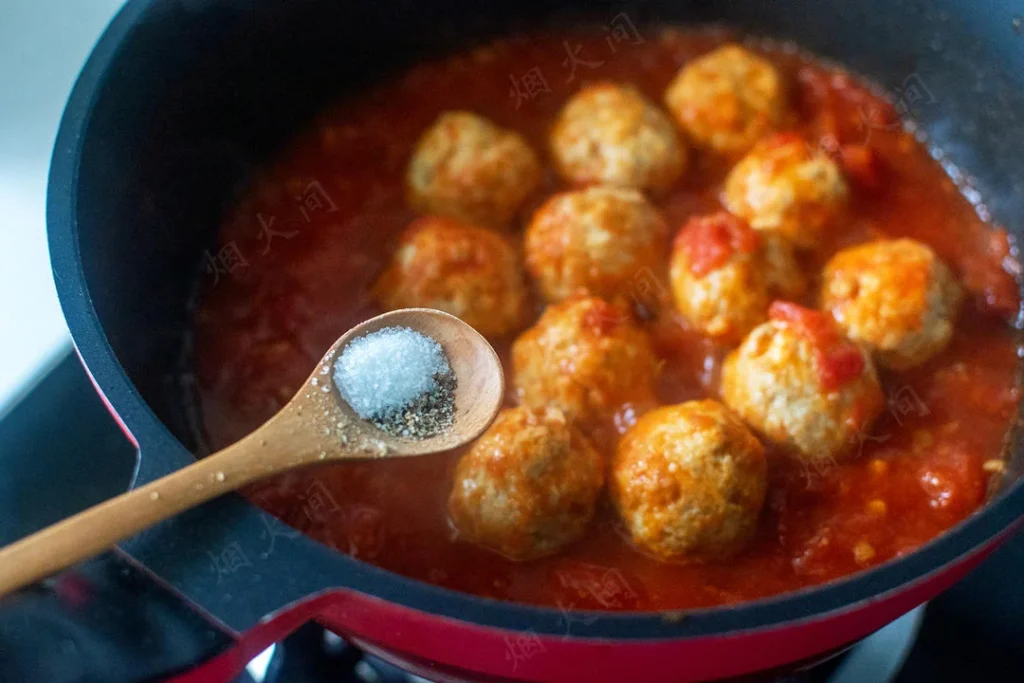 Sweet & Tangy Tomato Chicken Meatballs