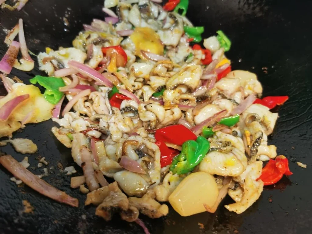 Stir-fried Snakehead Fish Fillets