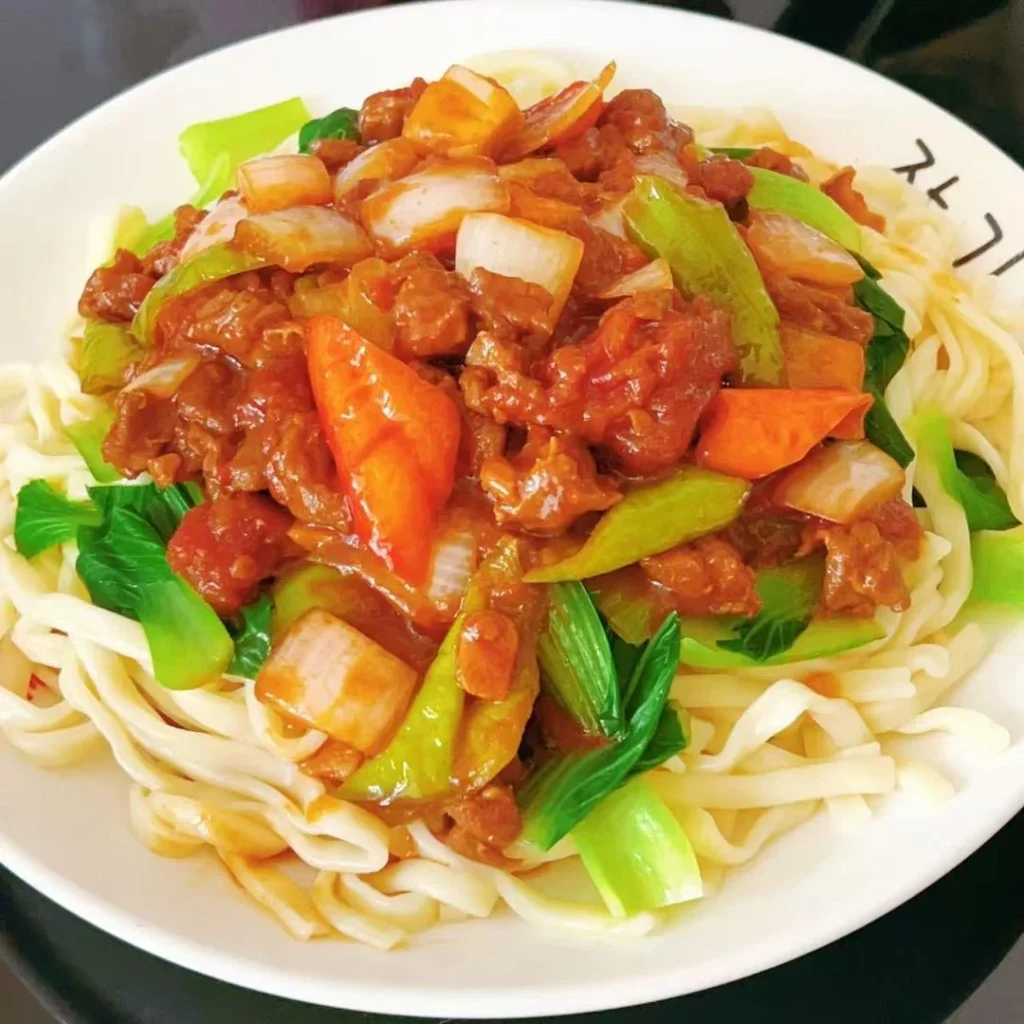 Beef Noodle Bowl with Stir-fried Topping