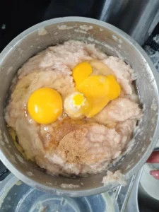 Steamed Chicken Roll