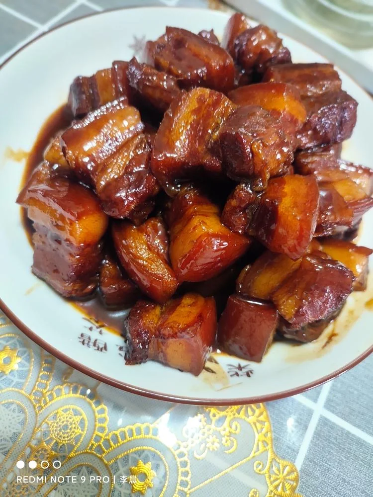 Homestyle Braised Pork Belly (Tender and Melt-in-Your-Mouth)