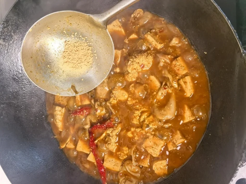 Fish Roe Braised with Tofu
