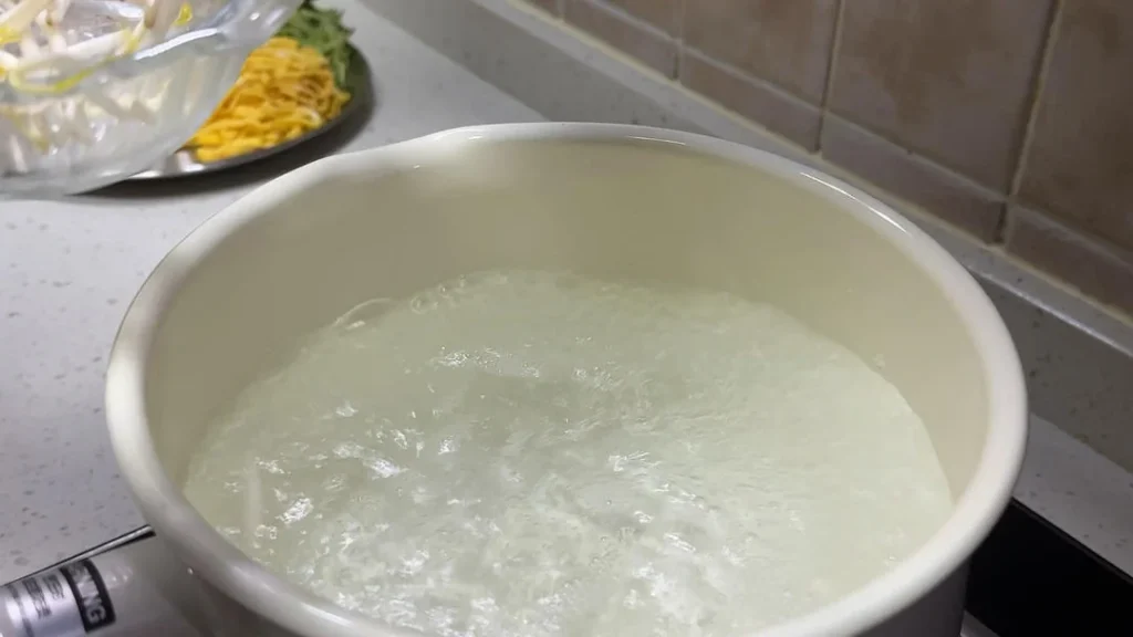 Quick Low-Calorie Tuna Cold Noodles (No Hot Oil Version)