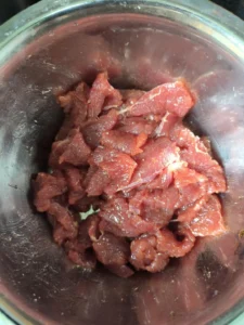 Simple Onion Beef Stir-fry