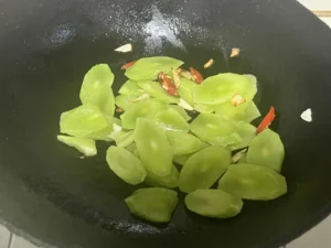Stir-Fried Celtuce