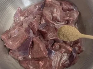 Blanched Pork Liver (Home-Style)