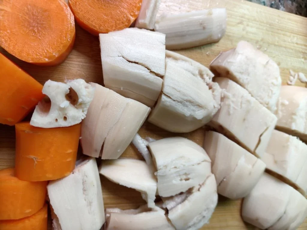 Pork Bone and Lotus Root Soup with Sliced Braised Pork Belly