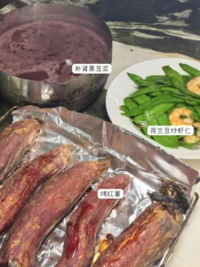Breakfast Journal 1: Chicken, Fish, Meat, Eggs, Vegetables & Grains — A Little Bit of Everything