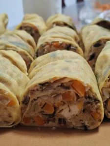 Steamed Chicken Roll