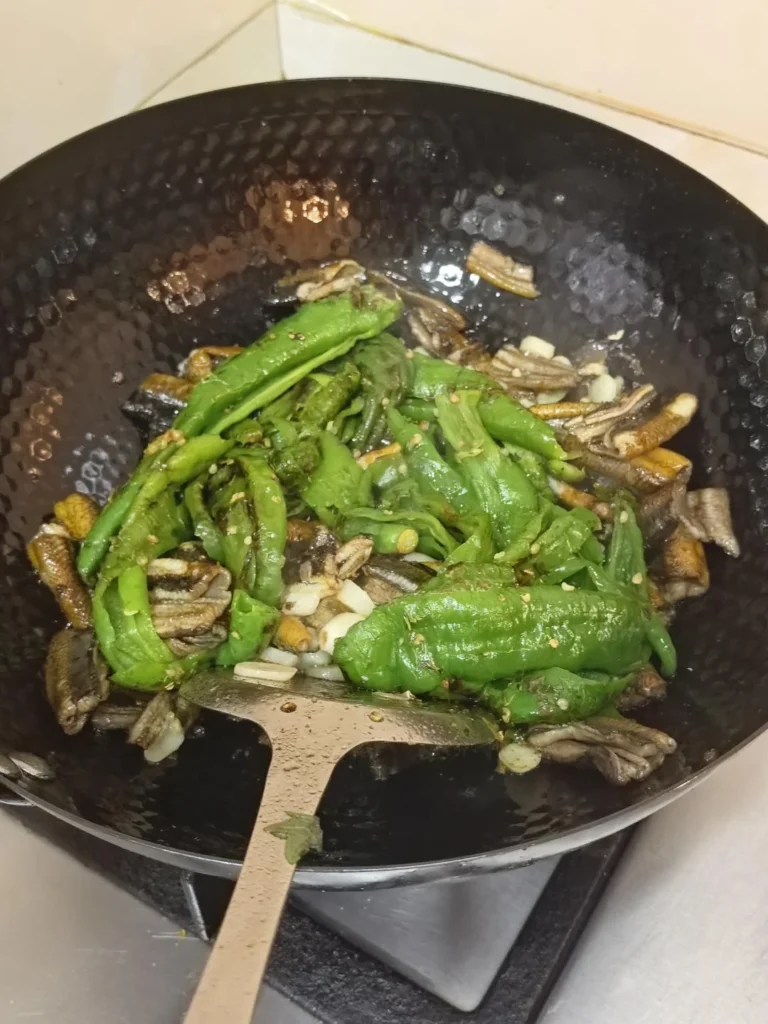 Mashed Chili Eel