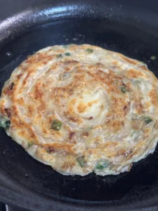 Homemade Hot Water Dough Hand-Torn Pancakes (Plain / Scallion / Beef)
