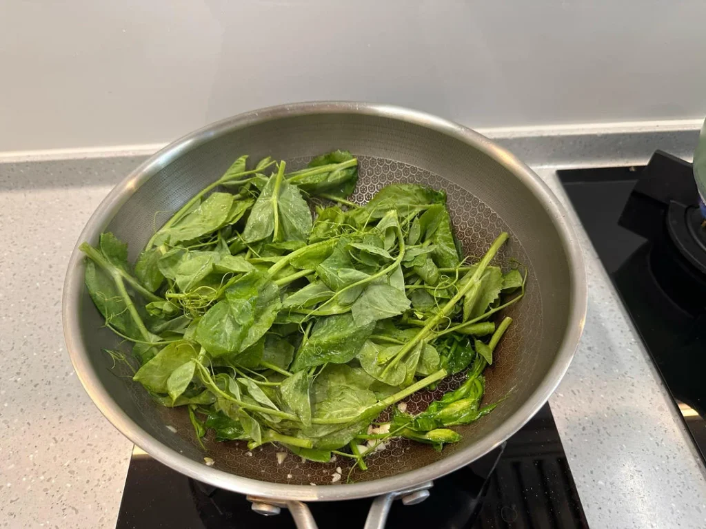 Garlic Sautéed Pea Shoots (Quick & Easy)