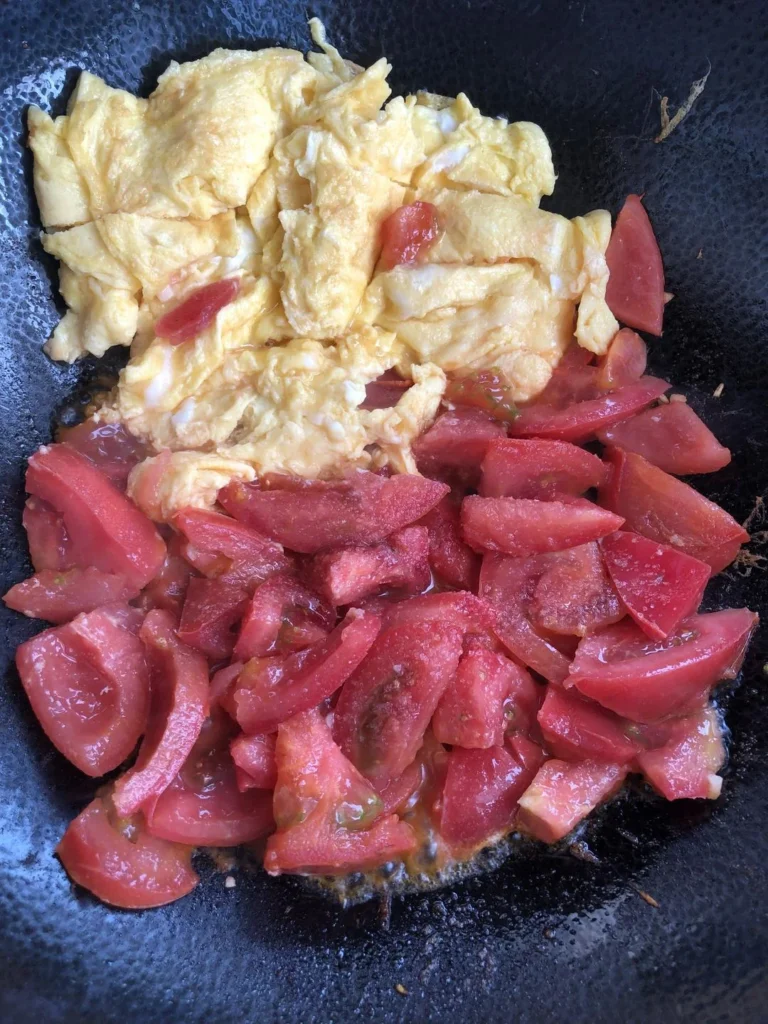 Quick Tomato, Egg & Beef Brisket