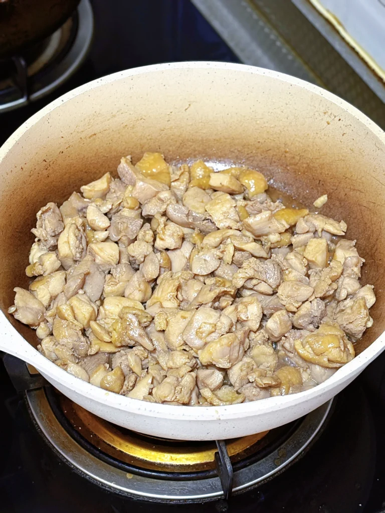 Tender Homestyle Stir-fried Chicken with Cucumber