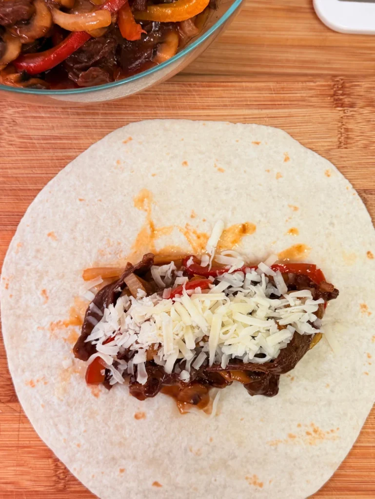 Super Quick Cheesy Beef Wraps (Lazy Edition) 🌯