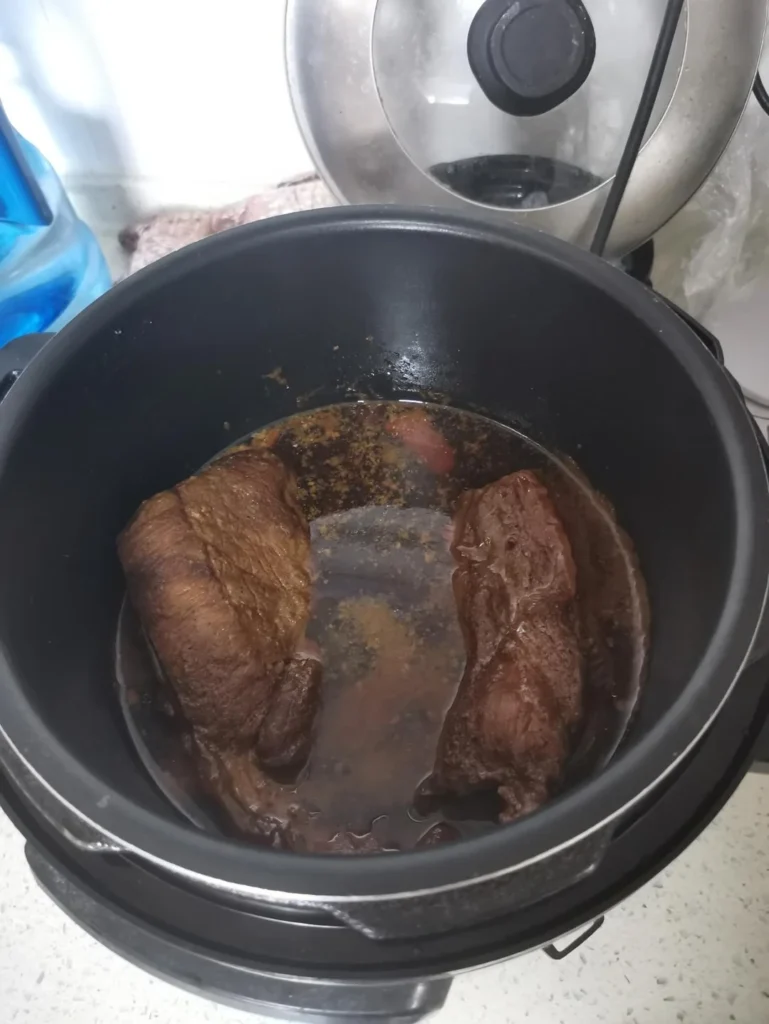 Soy-Marinated Beef Shank (Simplified Spice Version)