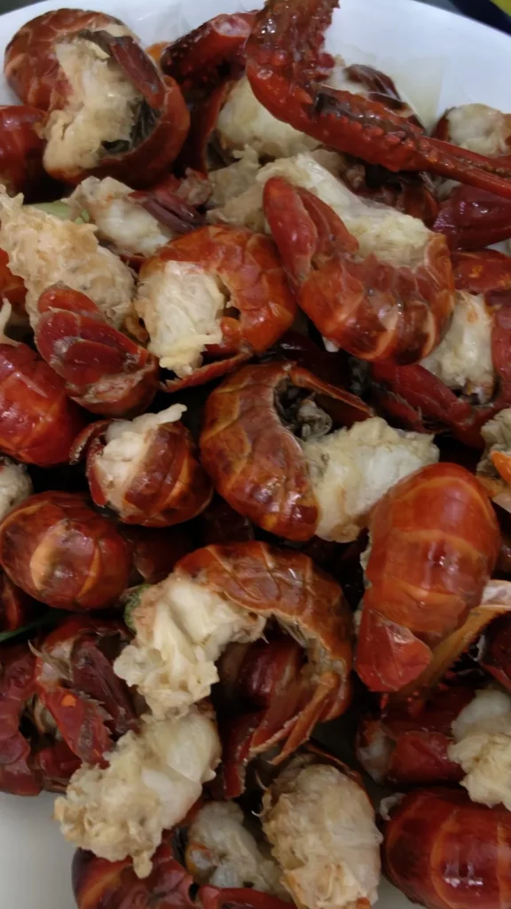 Homestyle Crayfish with Thirteen Spices — Mild, Savory & Salty, Perfect for Summer Parties