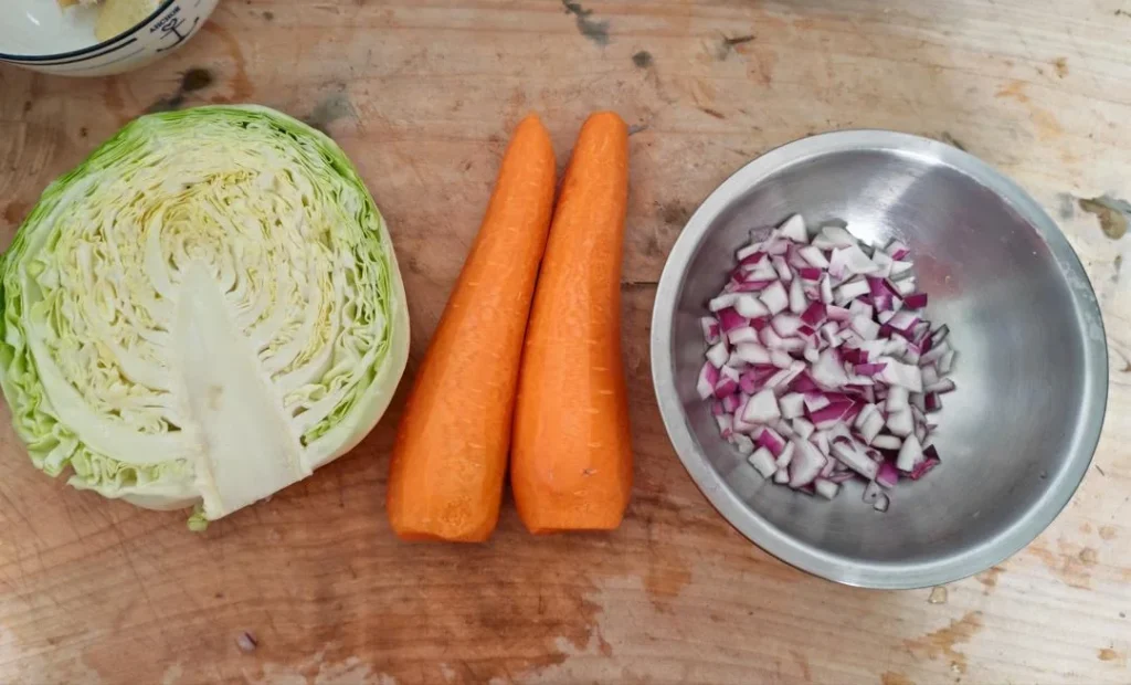 Steamed Chicken Roll
