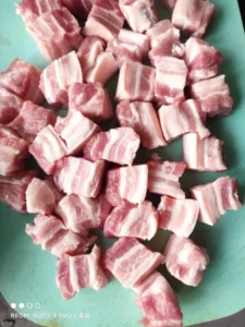 Homestyle Braised Pork Belly (Tender and Melt-in-Your-Mouth)