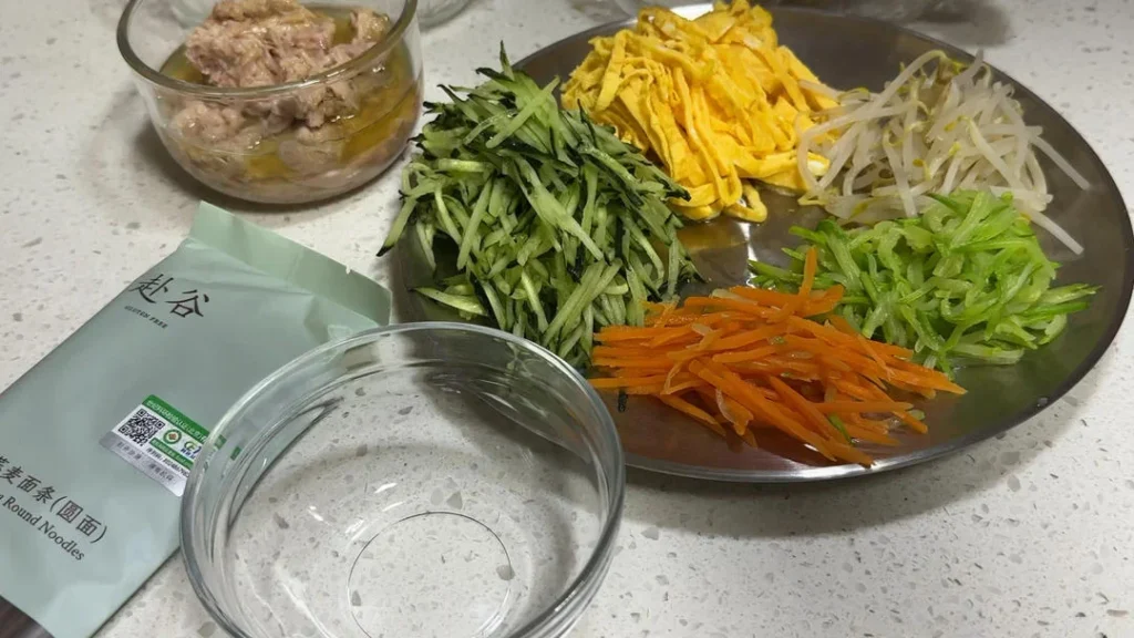 Quick Low-Calorie Tuna Cold Noodles (No Hot Oil Version)