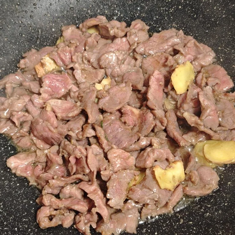 Easy Juicy Tomato Beef