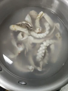 Stir-fried Squid with Gochujang Sauce
