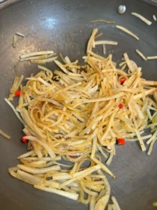 Stir-fried Beef with Shredded Daikon | Shiitake Shanghai Bok Choy | Steamed Rice