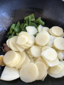 Dry-Fried Potato Slices (No Deep-Frying, No Water Added)