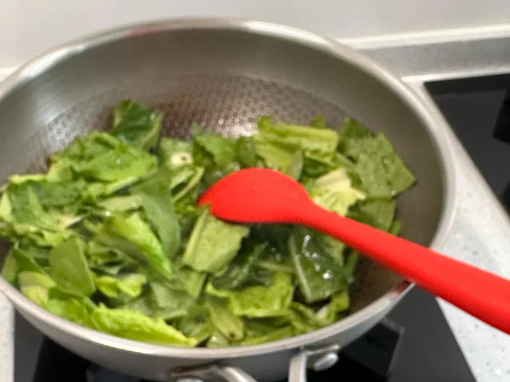 Stir-fried Indian Lettuce with Fermented Black Beans (Quick & Easy)