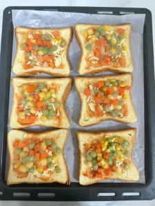 Vegetable Pizza Toast — Easy Weekly Breakfast Meal Prep