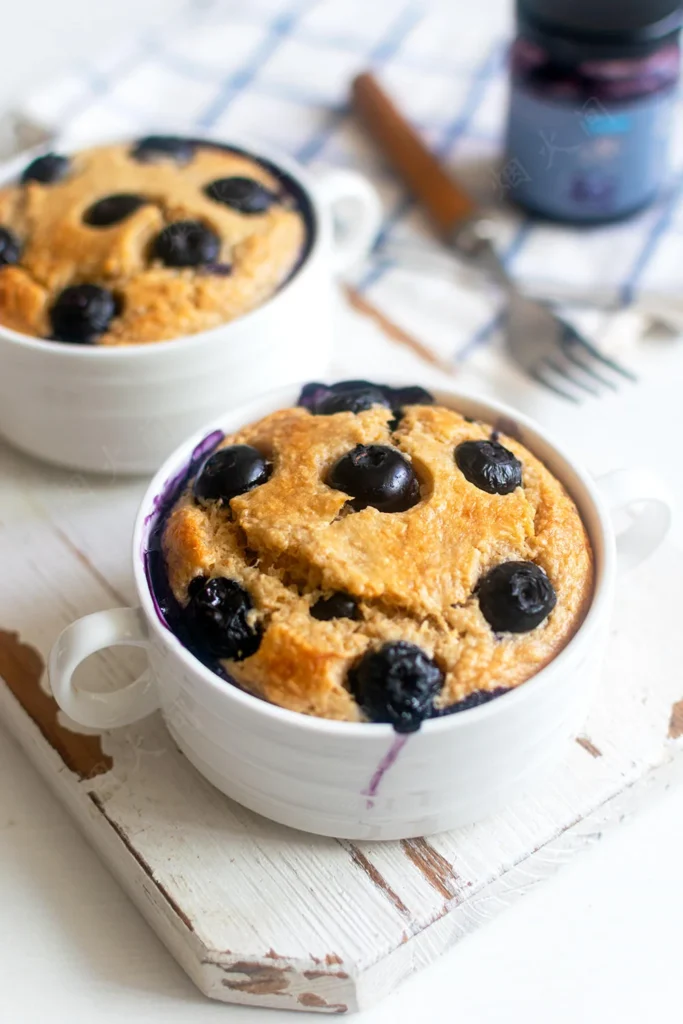Foolproof Low-Calorie Banana Oatmeal Roll – Breakfast or Dessert