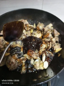 Zaozhuang Spicy Chicken