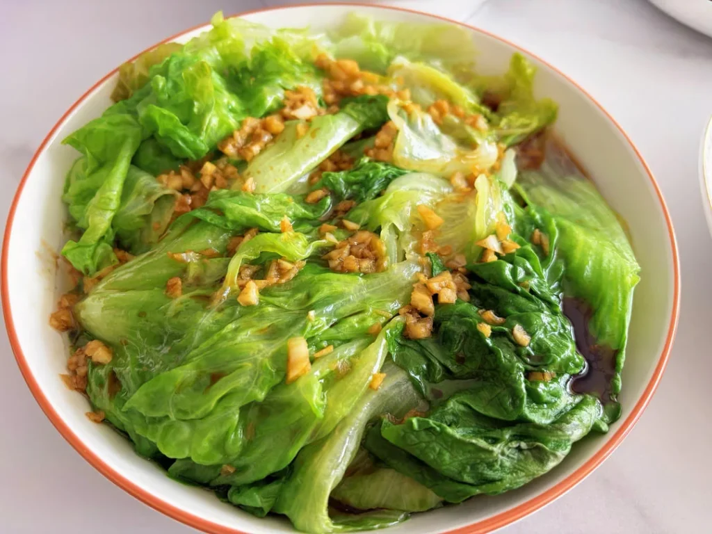Quick Oyster Sauce Lettuce