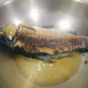 Foolproof Braised Crucian Carp