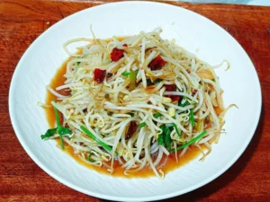 Crispy Stir-Fried Mung Bean Sprouts