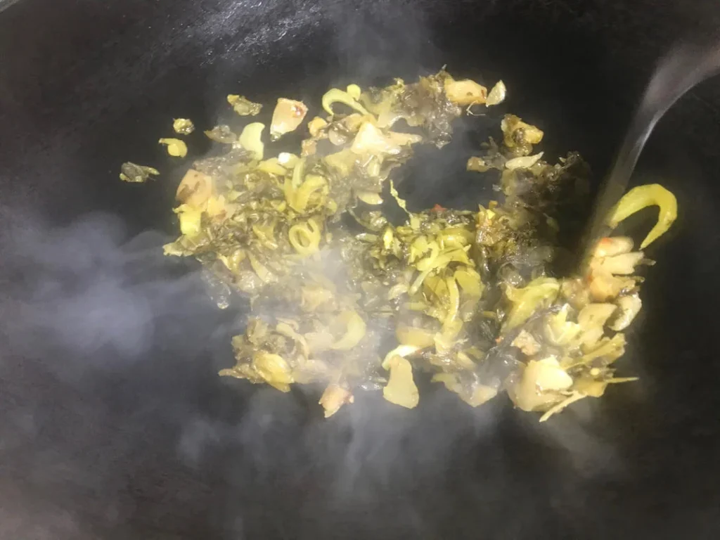 Sour Cabbage Fish with Salmon Head