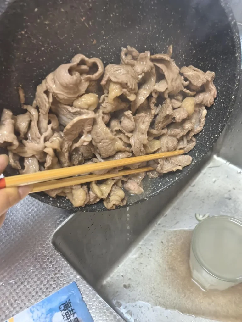 Quick Stir-Fried Beef Udon Noodles