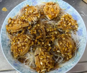 Garlic Vermicelli Steamed Abalone