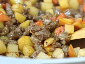 Stir-fried Beef with Potatoes