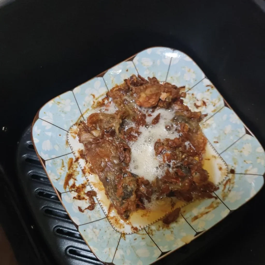 Air Fryer Salmon Oil (from Trimmings)