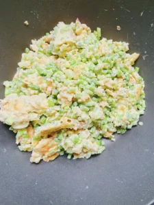 Stir-fried Eggs with Garlic Chives — Quick & Flavorful Home Cooking