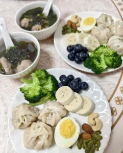 A Week of Non-Repeating Breakfasts for School Kids