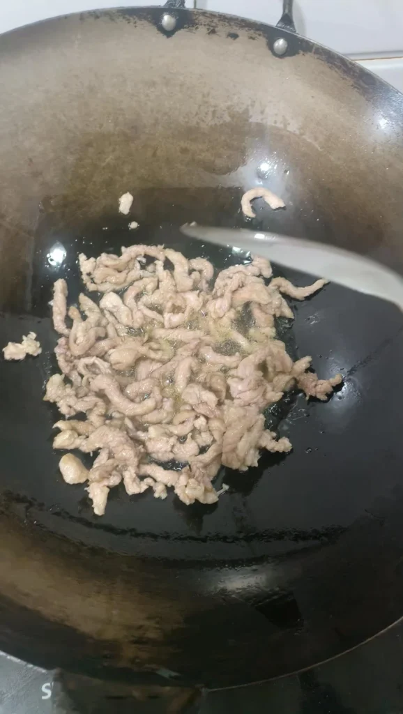 Home-style Yu Xiang Rou Si (Fish-Fragrant Shredded Pork)