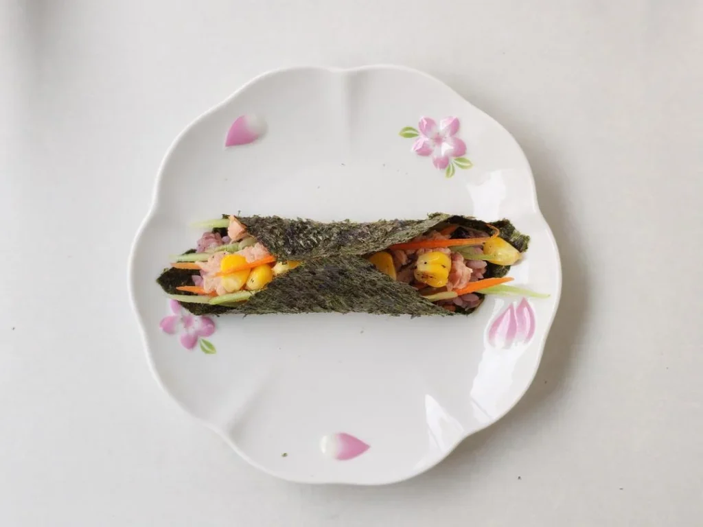 Low-Fat Tuna Seaweed Rice Rolls