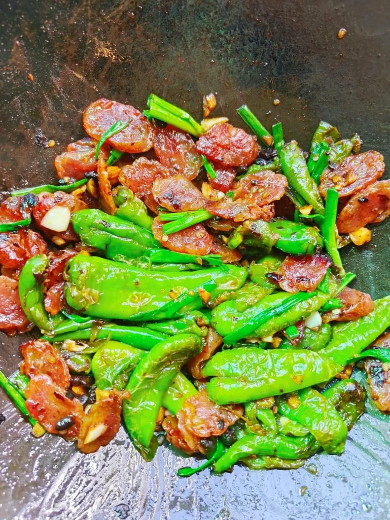 Stir-fried Chinese Sausage with Zhangshugang Peppers and Black Bean Sauce