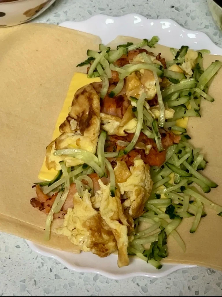 5-Minute Healthy Quick Breakfast Wrap
