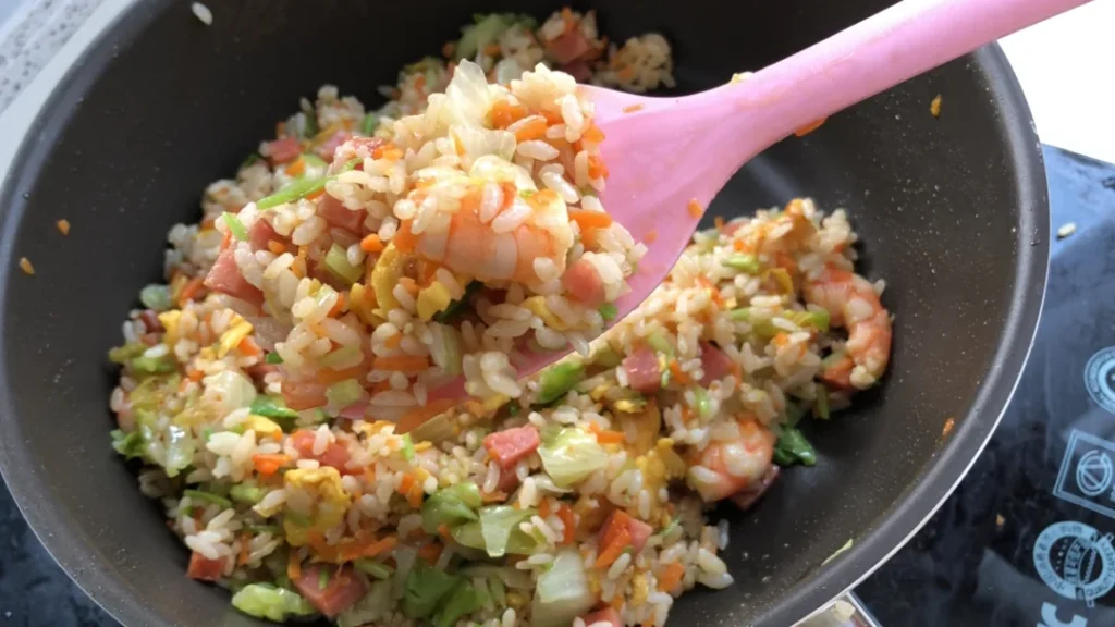 Quick Breakfast: Fried Rice & Egg Drop Soup (Super Easy)