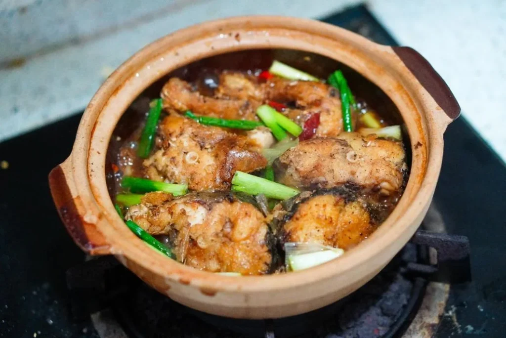 Braised Grass Carp in Beer Sauce